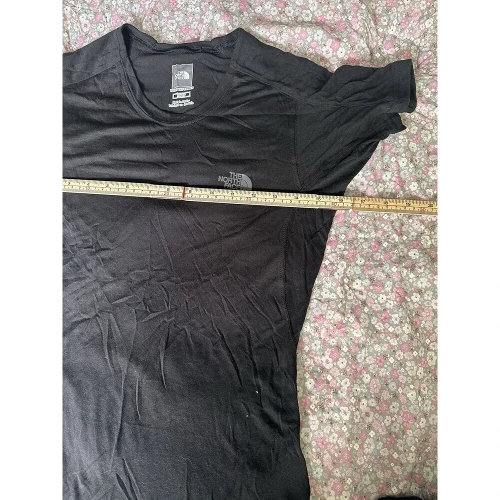 The North Face Women's XS Black CoolMax Running Hiking Performance T-Shirt VTG - Picture 6 of 8